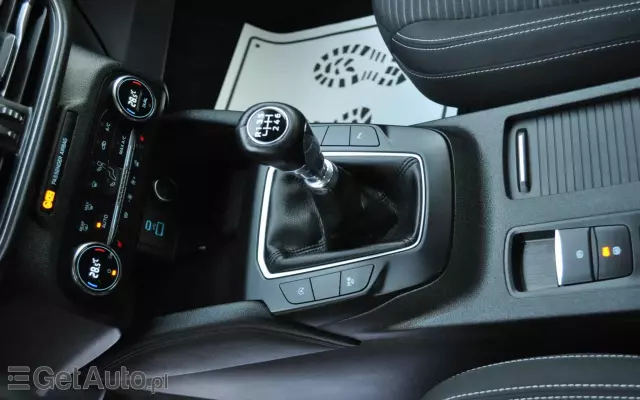 FORD Kuga 2.0 TDCi 4x2 Titanium