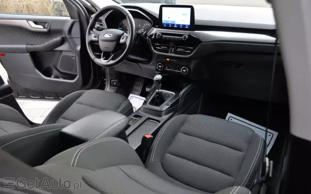 FORD Kuga 2.0 TDCi 4x2 Titanium