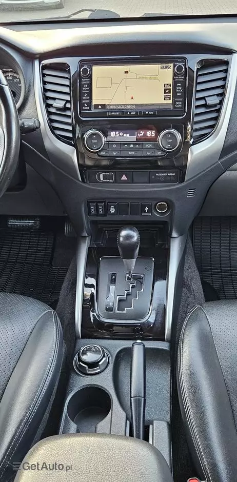 MITSUBISHI L200 Pick Up 4x4 Autm Double Cab Top