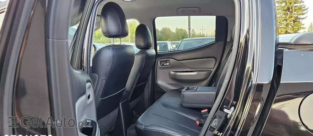 MITSUBISHI L200 Pick Up 4x4 Autm Double Cab Top