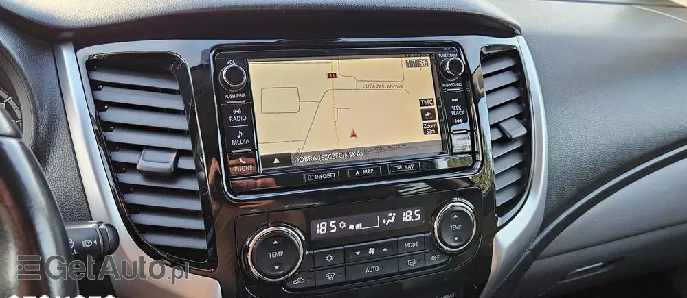 MITSUBISHI L200 Pick Up 4x4 Autm Double Cab Top