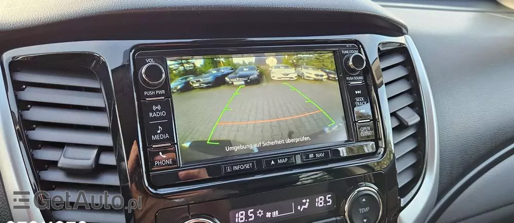 MITSUBISHI L200 Pick Up 4x4 Autm Double Cab Top