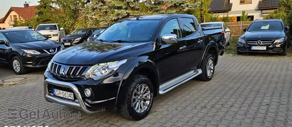 MITSUBISHI L200 Pick Up 4x4 Autm Double Cab Top