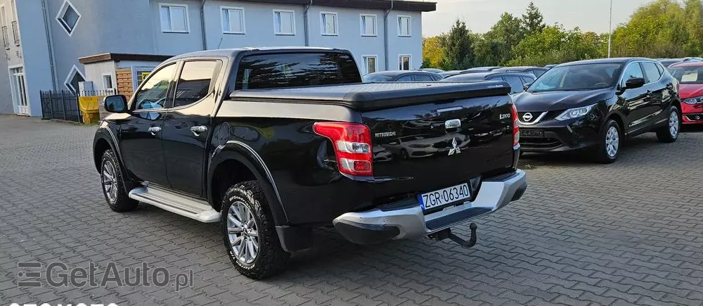 MITSUBISHI L200 Pick Up 4x4 Autm Double Cab Top