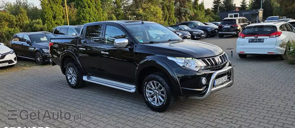 MITSUBISHI L200 Pick Up 4x4 Autm Double Cab Top