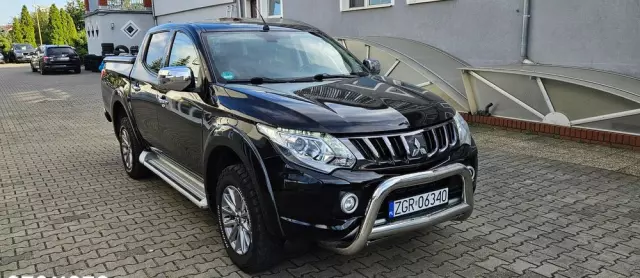 MITSUBISHI L200 Pick Up 4x4 Autm Double Cab Top