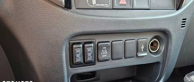 MITSUBISHI L200 Pick Up 4x4 Autm Double Cab Top