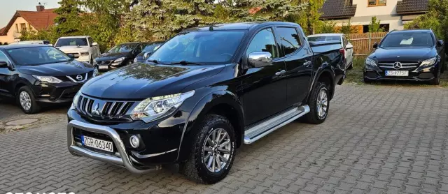 MITSUBISHI L200 Pick Up 4x4 Autm Double Cab Top