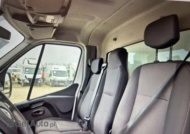 RENAULT Model Master dCi 145 