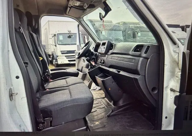 RENAULT Model Master dCi 145 