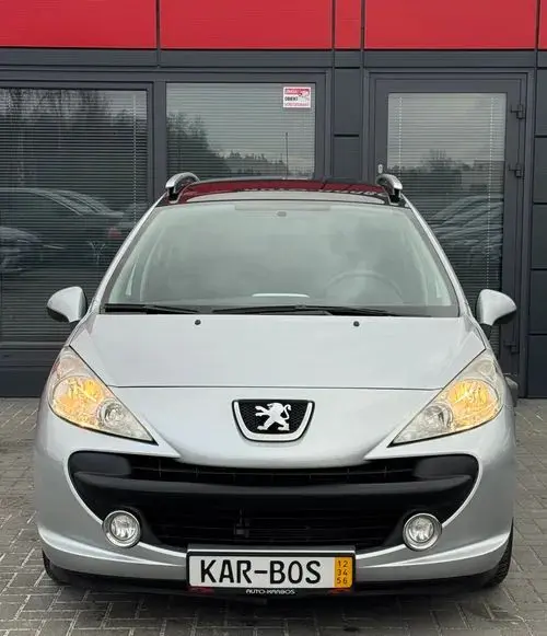 PEUGEOT 207 