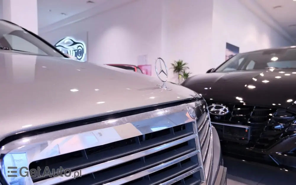 MERCEDES-BENZ Klasa C 180 T Kompressor Automatik