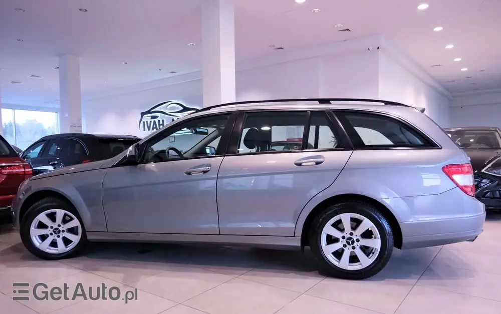 MERCEDES-BENZ Klasa C 180 T Kompressor Automatik