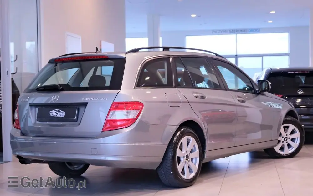 MERCEDES-BENZ Klasa C 180 T Kompressor Automatik