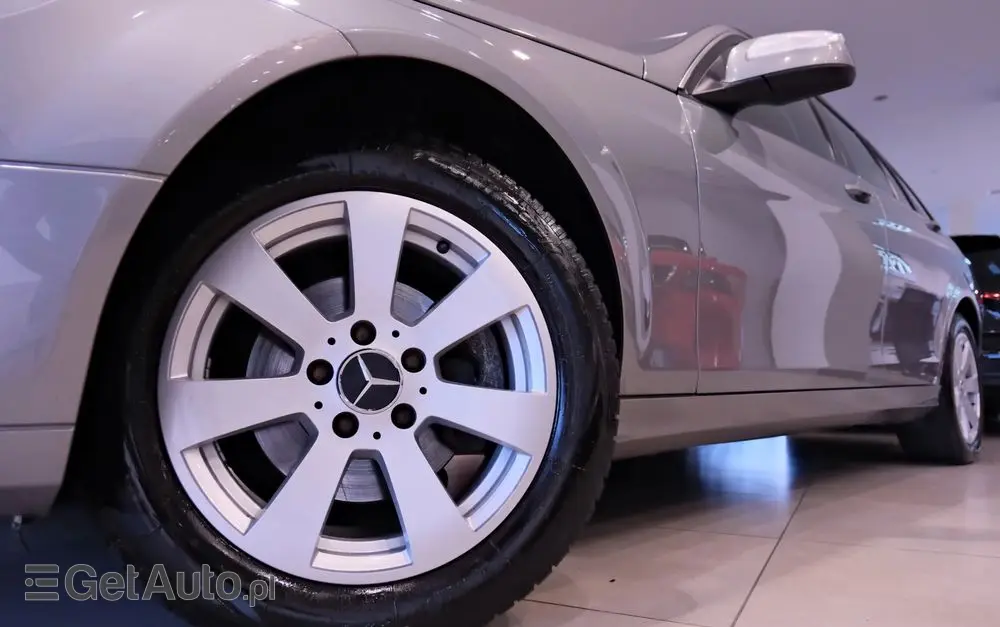 MERCEDES-BENZ Klasa C 180 T Kompressor Automatik