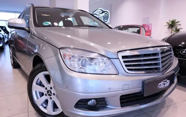 MERCEDES-BENZ Klasa C 180 T Kompressor Automatik