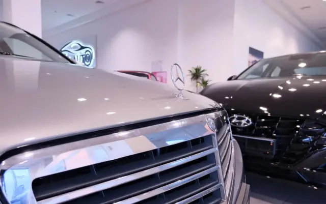 MERCEDES-BENZ Klasa C 180 T Kompressor Automatik