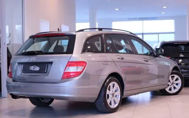MERCEDES-BENZ Klasa C 180 T Kompressor Automatik