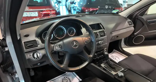 MERCEDES-BENZ Klasa C 180 T Kompressor Automatik