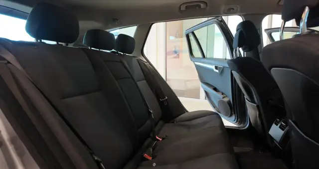 MERCEDES-BENZ Klasa C 180 T Kompressor Automatik