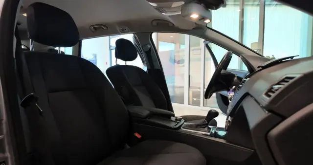 MERCEDES-BENZ Klasa C 180 T Kompressor Automatik