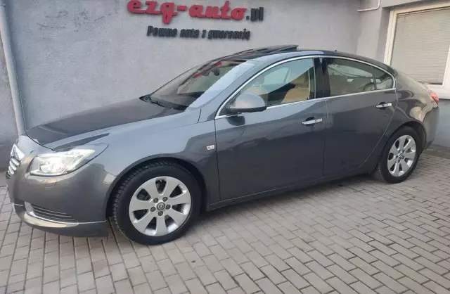 OPEL Insignia 