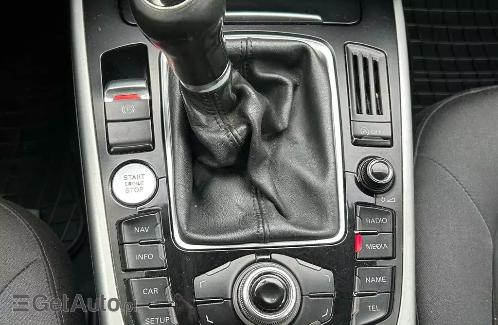 AUDI A4 2.0 TDI (143 KM)