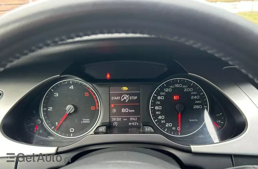 AUDI A4 2.0 TDI (143 KM)