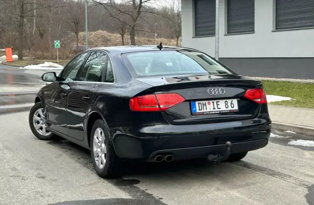 AUDI A4 2.0 TDI (143 KM)