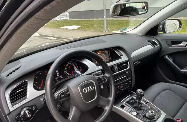AUDI A4 2.0 TDI (143 KM)