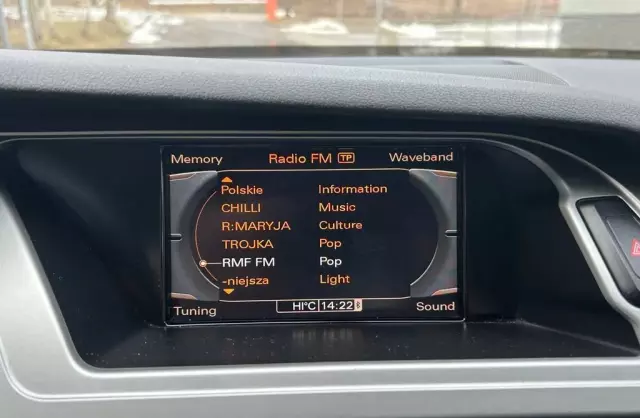 AUDI A4 2.0 TDI (143 KM)