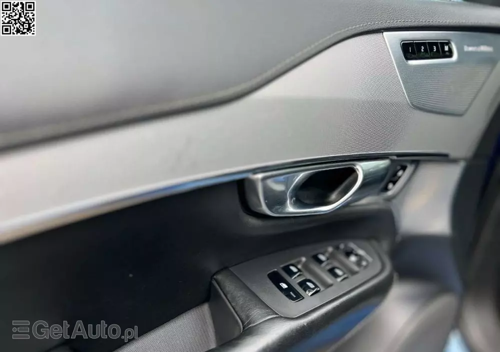 VOLVO XC 90 D5 SCR AWD R-Design