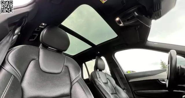 VOLVO XC 90 D5 SCR AWD R-Design