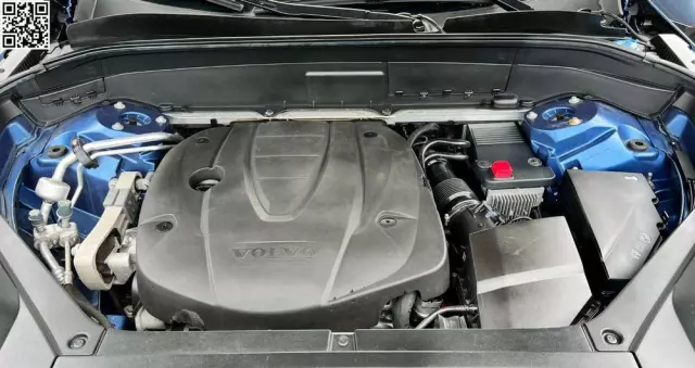 VOLVO XC 90 D5 SCR AWD R-Design