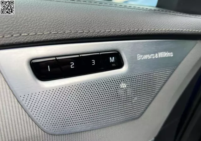 VOLVO XC 90 D5 SCR AWD R-Design