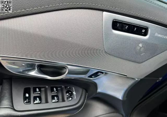 VOLVO XC 90 D5 SCR AWD R-Design