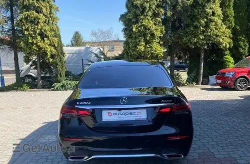 MERCEDES-BENZ Klasa E 