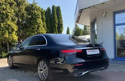 MERCEDES-BENZ Klasa E 