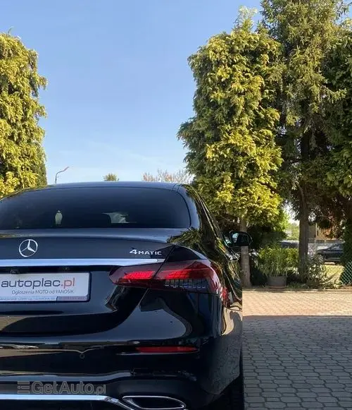 MERCEDES-BENZ Klasa E 