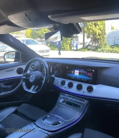 MERCEDES-BENZ Klasa E 