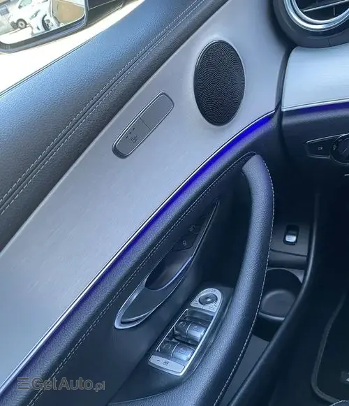 MERCEDES-BENZ Klasa E 