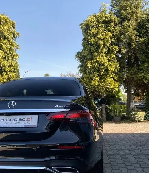 MERCEDES-BENZ Klasa E 