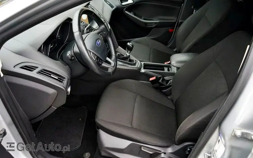 FORD Focus 1.5 TDCi SYNC Edition