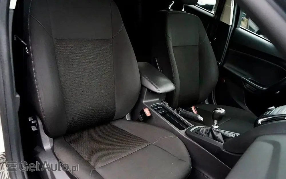 FORD Focus 1.5 TDCi SYNC Edition