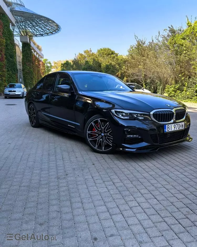 BMW Seria 3 330i M Sport sport