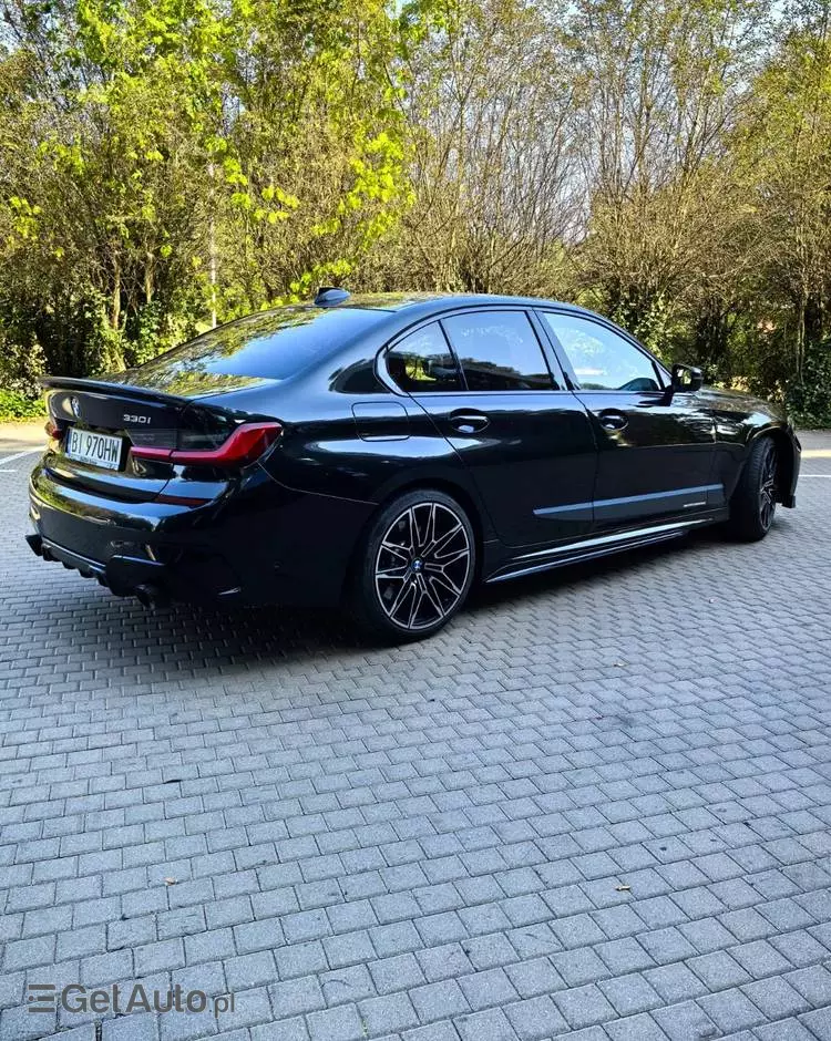 BMW Seria 3 330i M Sport sport