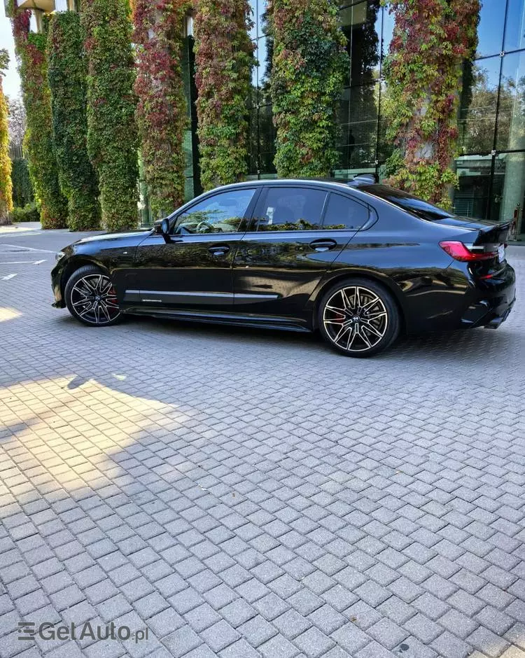 BMW Seria 3 330i M Sport sport