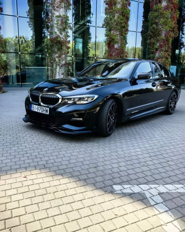 BMW Seria 3 330i M Sport sport