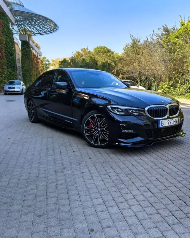 BMW Seria 3 330i M Sport sport