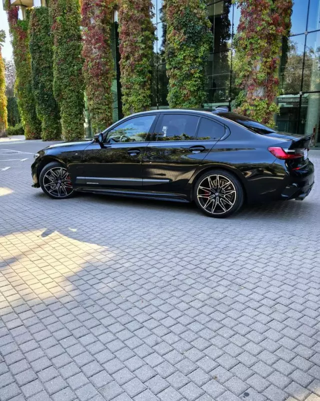 BMW Seria 3 330i M Sport sport